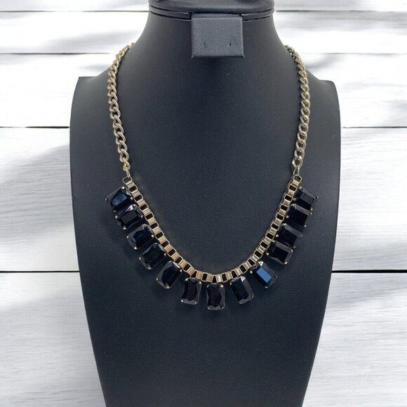 Vintage Black Bezel Set Black Stone Bib Necklace Gold Tone Chunky Chain 18"L+3" - Picture 1 of 4
